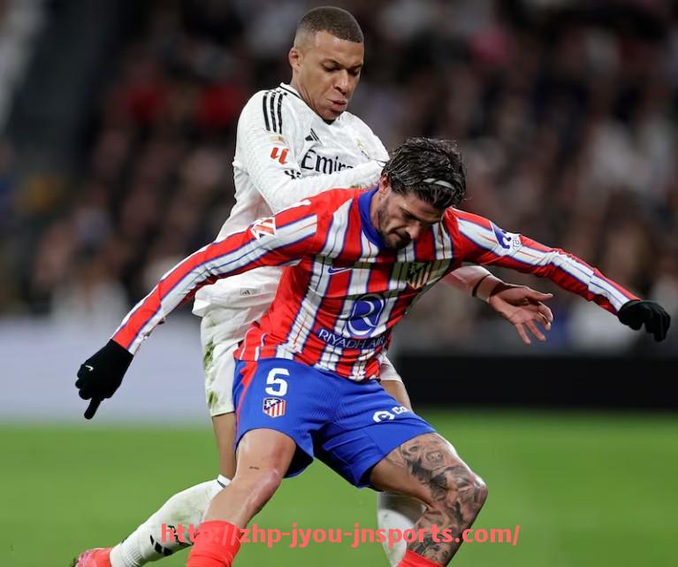 jiuyou九游娱乐-法甲转会市场全面分析与热门球员行情