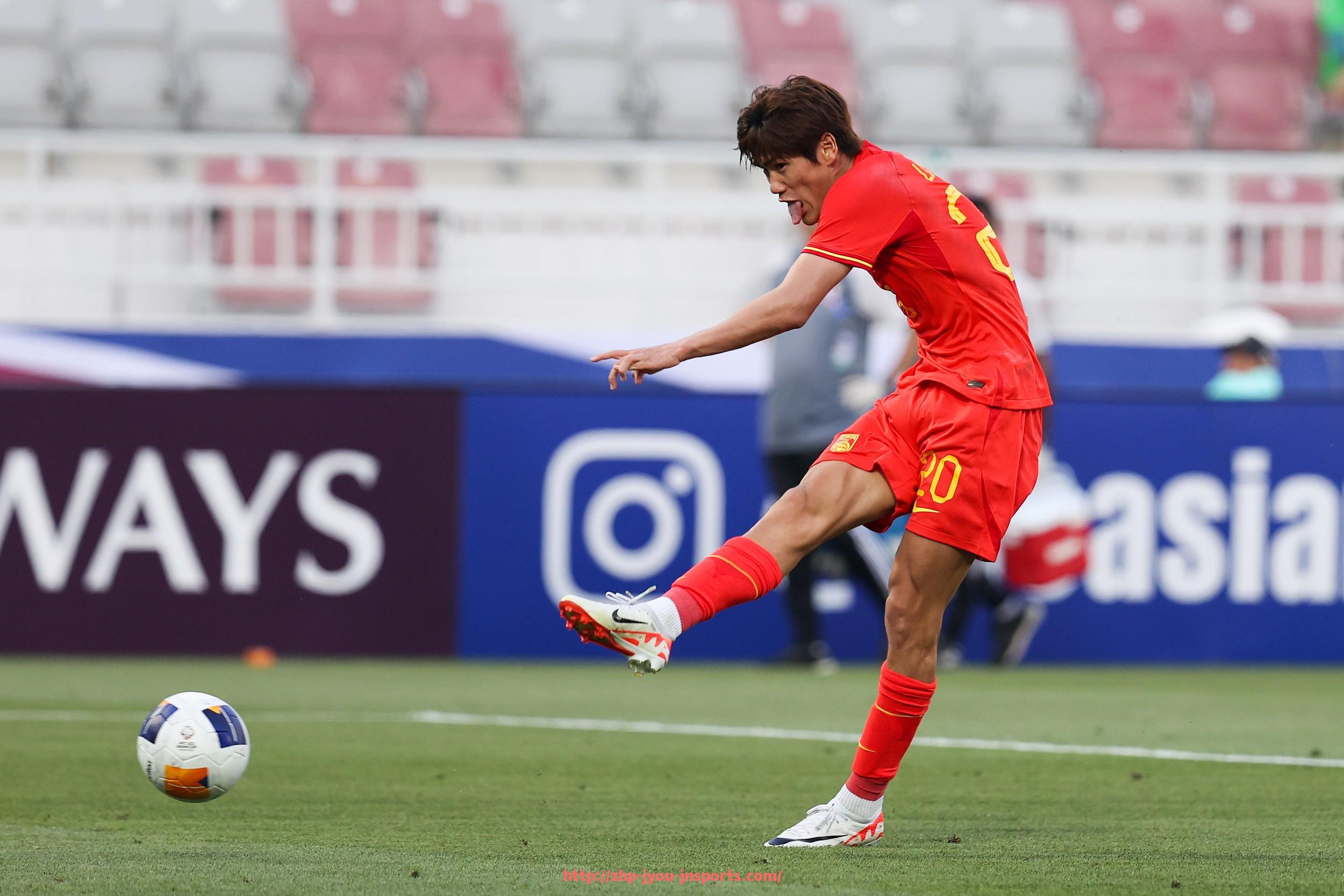 jiuyou九游娱乐-法甲赛季综合回顾报告：亮点球员与遗憾时刻